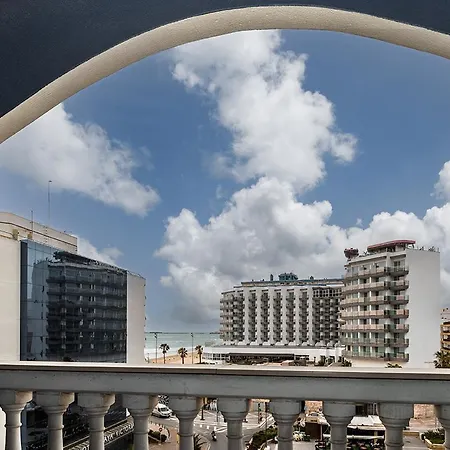 Plaza (adults Only) Hotel 4*