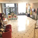 Hotel Plaza (adults Only)