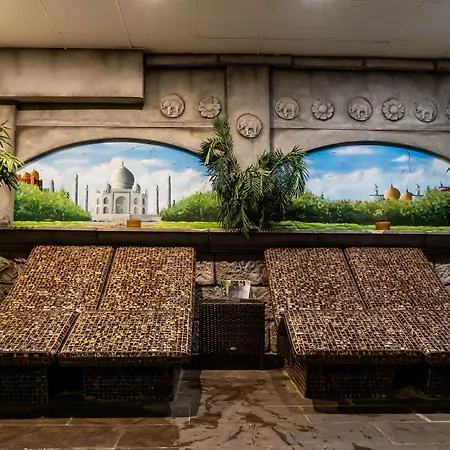 Plaza (adults Only) Szálloda 4*